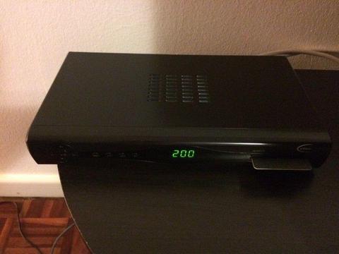 DsTV HD PVR decoder and Ellies Elsat Dish + LNB and MWEB ADSL router for sale