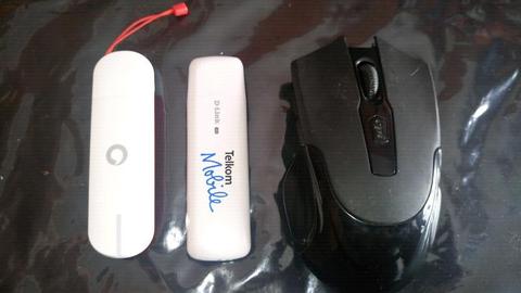 2 Internet USB dongle and mouse combo