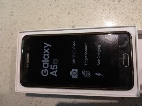 Samsung A5 - Excellent condition