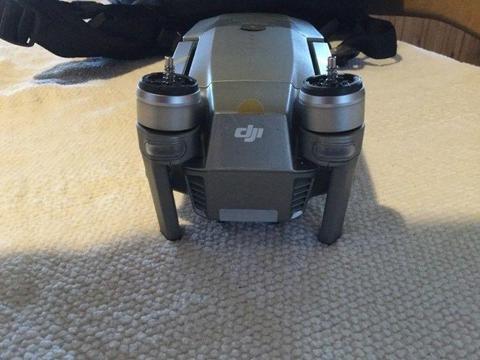DJI MAVIC PRO PLATINUM (This is a Fly More Combo)