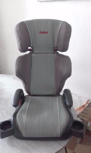 Chelino Booster seat with cupholders for sale