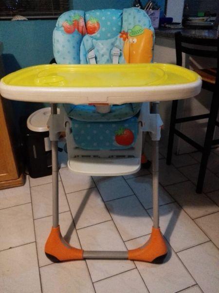 Baby-Go-Round - we BUY - SELL - HIRE baby goods