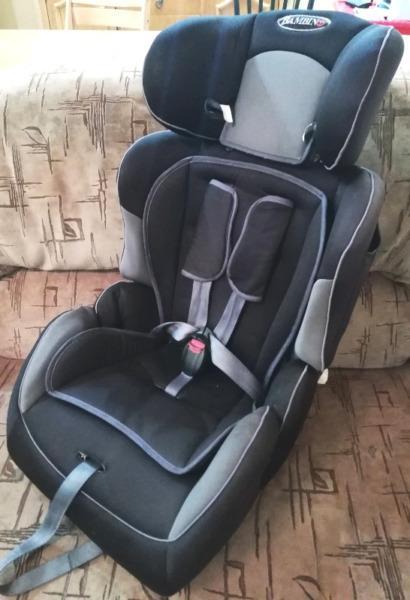 Bambino carseat 9-36kg