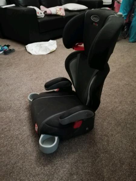 Graco booster car seat 9kg to 36 kg