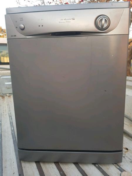 Kelvinator dishwasher