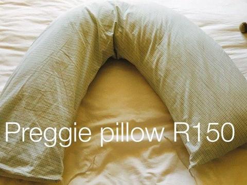 Preggie pillow