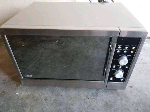 Defy multifunction convection microwave