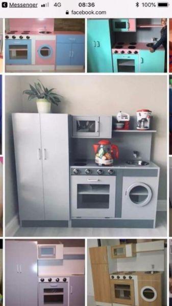 Mini kitchens