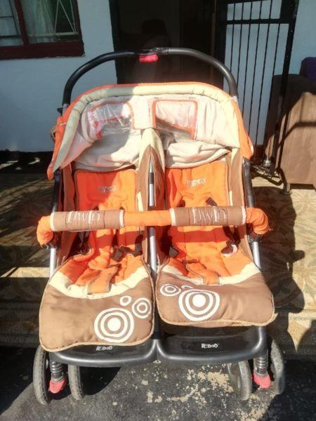 Twin Pram\Stroller for sale