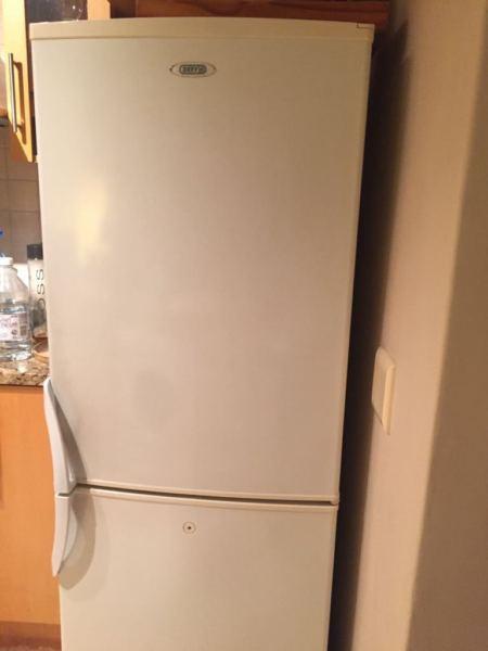 White defy fridge freezer