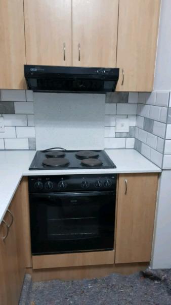 Defy oven, hob and extractor fan