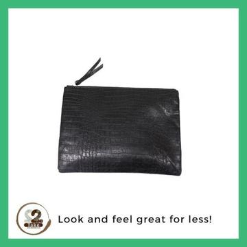 Fantastic leather and designer bags at bargain prices - second-hand from 2nd Take!