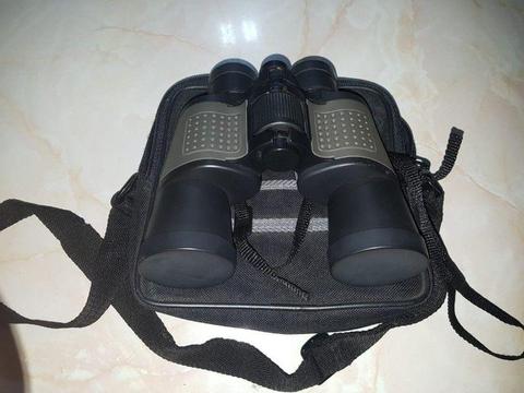 Sansui binoculars 8x40 LE 120m/1000m, Mint condition