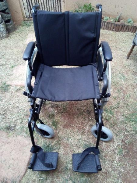Black Light Weight Wheelchair for Sale