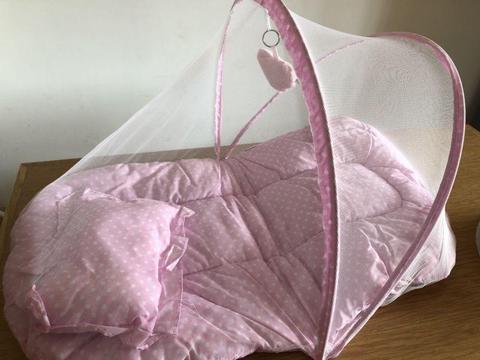 Baby bed with mozzie net