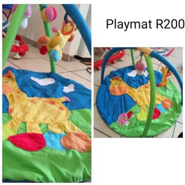 Baby playmat