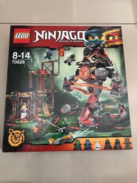 LEGO Ninjago - Dawn of Iron Doom