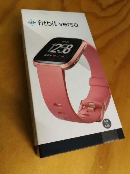 Fitbit Versa Smart Watch (Peach/Rosegold)