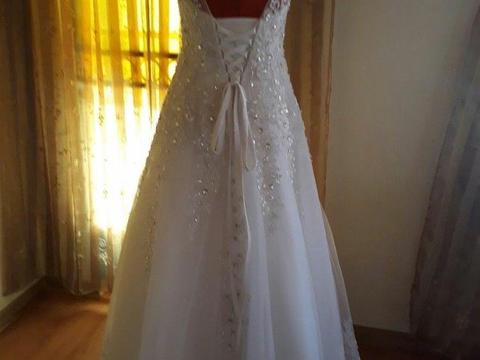 Brand new wedding dress for sale