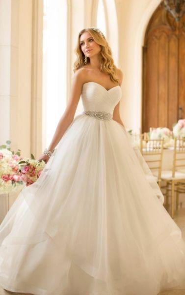 Sweetheart A-Line Wedding Dress (WA005)