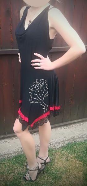Cocktail Dresses - Knee length