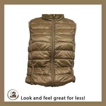 Get this on trend sleeveless bomber jacket this winter season