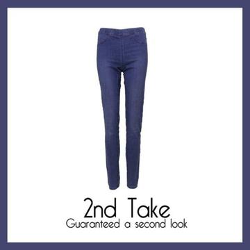 Get back to basics with this blue denim leggings from H&M, available at 2nd Take!