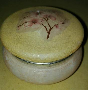 Pink translucent alabaster hinged trinket bowl