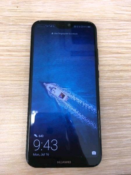 Huawei P20 lite in excellent condition