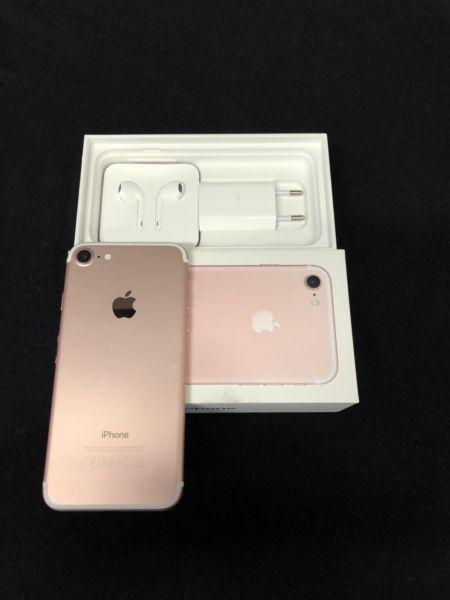 Iphone 7 32 gig - Rose Gold - trade ins welcome (only iPhones)