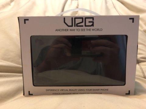 Vertual reality headset