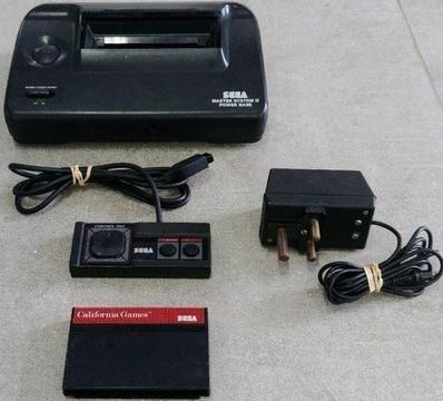 Sega Master System II + One Controller