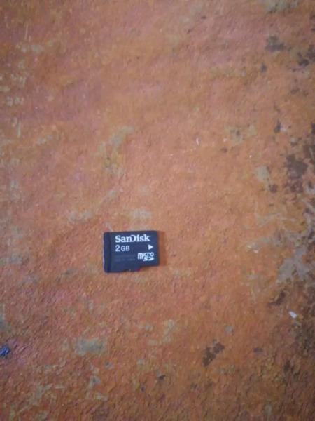Sandisk 2GB memory card