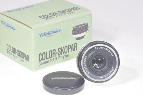 Voigtlander Color-Scopar 35mm F1:2.5 lens in Leica Thread Mount