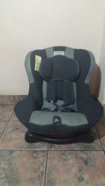 Safeway formula car seat