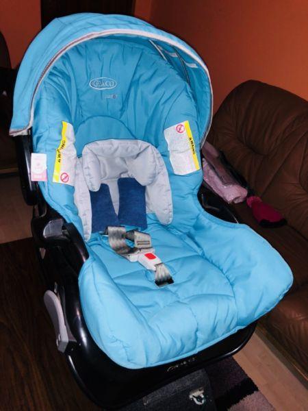 Graco baby car seat