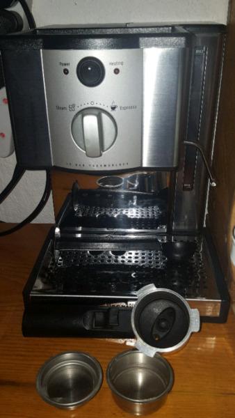 Breville espresso machine and milk frother