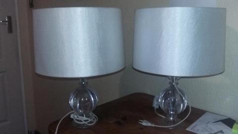 Bed lamp with bed lamp shades