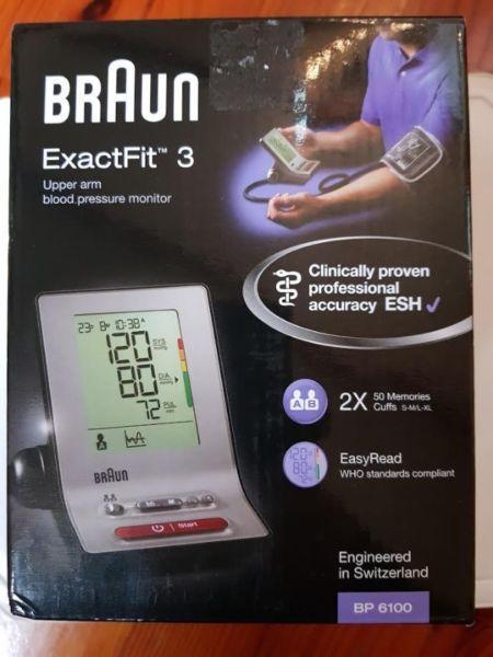 Blood Pressure Monitor - Braun - ExactFit 3 - NEW - In box - never been used