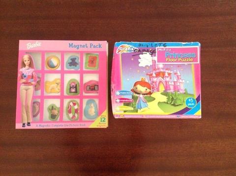 Book Barbie Picture Book with 11 Magnets