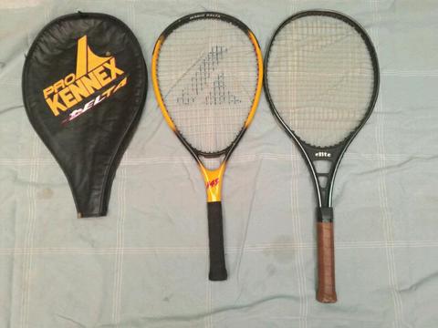 2 tennis rackets and 15 tennis balls