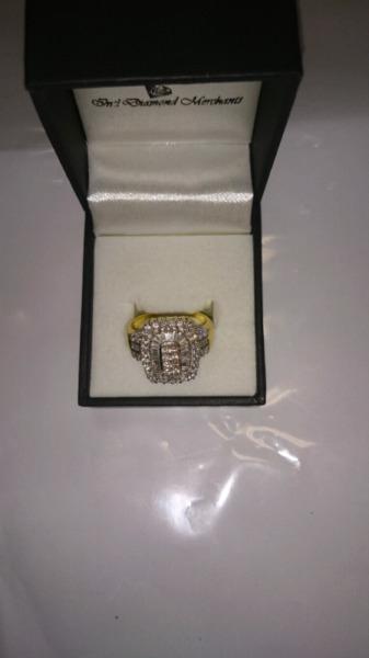 DIAMOND RING FOR SALE