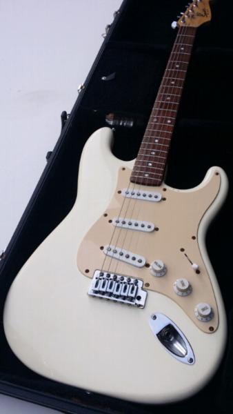 Squier vintage cream strat - a little roadworn