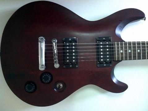 Cort M200 guitar with hardcase