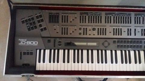 Roland JD800 Synthesizer