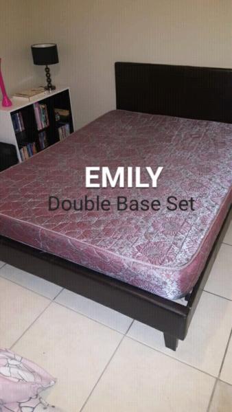 ✔ SPOTLESS!!! Emily Double Base Set