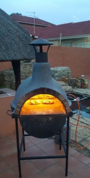 Hire a pizza oven