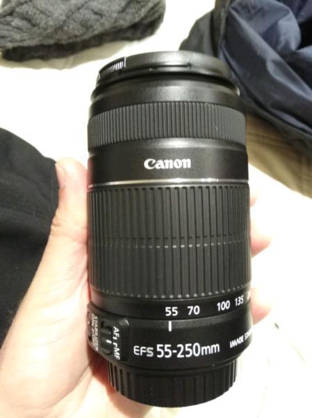 Canon EF-S 55-250mm F/4-5.6 IS ii Lens