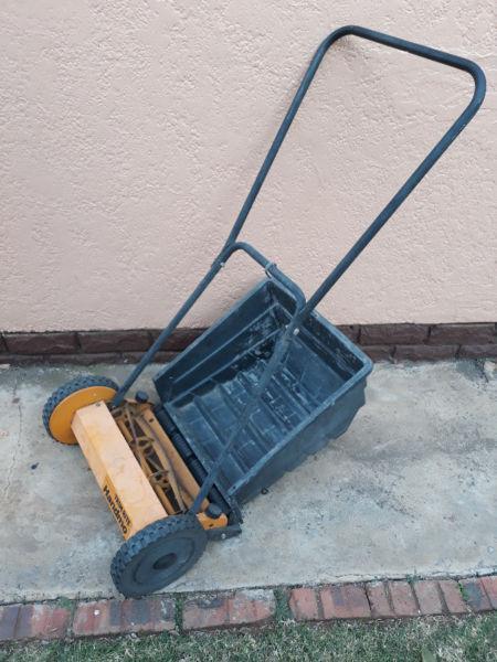 Push lawnmower for sale
