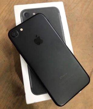 Iphone 7 128gb Matt black like new